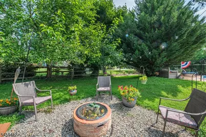 320 Horseneck Rd, Fairfield, NJ 07004 - Photo 31