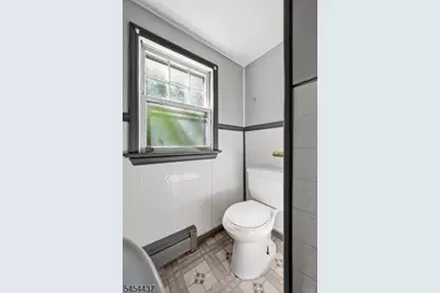 15 Roosevelt Ave, Washington Township, NJ 07865 - Photo 15