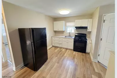 23-25 Ryerson Ave, Paterson, NJ 07502 - Photo 9