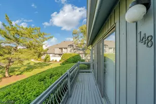 148 Linda Ln, Edison Twp., NJ 08820 - Photo 3