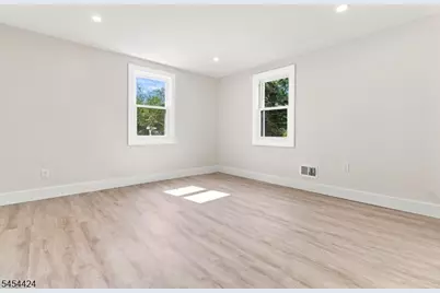23 Buckingham Rd, West Orange Township, NJ 07052 - Photo 19
