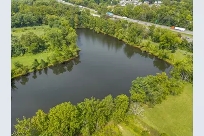 28 Pond Ridge Dr, Clinton, NJ 08809 - Photo 47