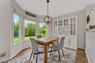 28 Pond Ridge Dr, Clinton, NJ 08809 - Photo 17