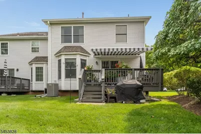 28 Pond Ridge Dr, Clinton, NJ 08809 - Photo 35