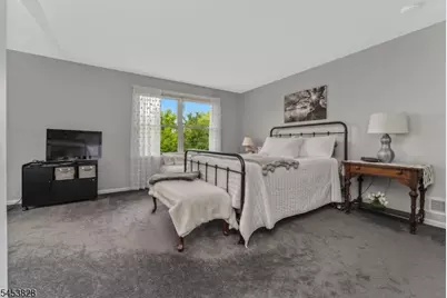 28 Pond Ridge Dr, Clinton, NJ 08809 - Photo 27