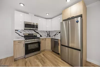 294 Hoboken Ave #3, Jersey City, NJ 07306 - Photo 1