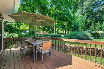 9 Old Smalleytown Road, Warren Township, NJ 07059 - Photo 41