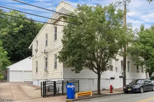 25 Belmont Ave, Paterson, NJ 07522 - Photo 21