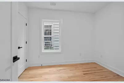 196 Taylor St #2, Orange, NJ 07050 - Photo 9