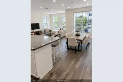 735 Station Rd, Dunellen, NJ 08812 - Photo 11