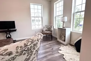 735 Station Rd, Dunellen, NJ 08812 - Photo 7