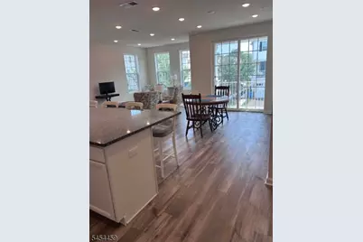 735 Station Rd, Dunellen, NJ 08812 - Photo 11