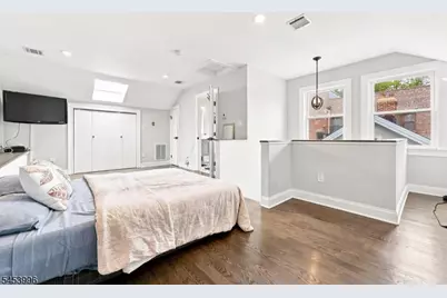 64 Montague Pl, Montclair, NJ 07042 - Photo 11