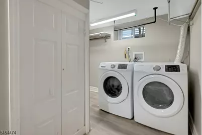 30 Tichenor Pl, Montclair, NJ 07042 - Photo 23