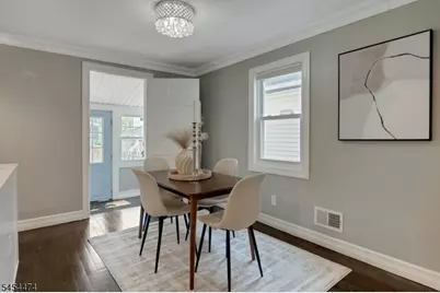 30 Tichenor Pl, Montclair, NJ 07042 - Photo 9