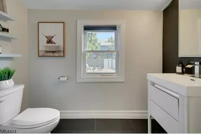 30 Tichenor Pl, Montclair, NJ 07042 - Photo 15