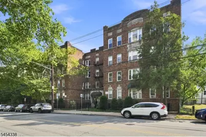 148 Chancellor Ave #B2, Newark, NJ 07112 - Photo 3