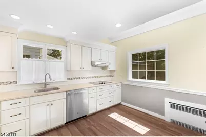 125 Hawthorne Ave, Glen Ridge, NJ 07028 - Photo 13