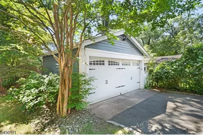 125 Hawthorne Ave, Glen Ridge, NJ 07028 - Photo 25