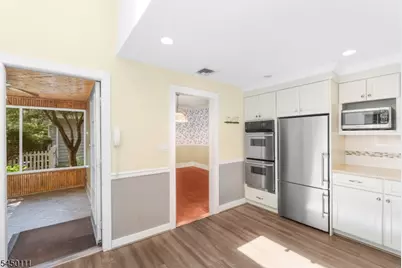 125 Hawthorne Ave, Glen Ridge, NJ 07028 - Photo 15