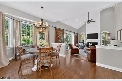 16 Meadowview Dr, Lopatcong Township, NJ 08865 - Photo 15
