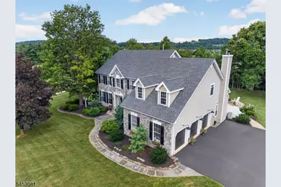 16 Meadowview Dr, Lopatcong Township, NJ 08865 - Photo 49