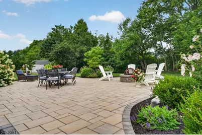 16 Meadowview Dr, Lopatcong Township, NJ 08865 - Photo 41