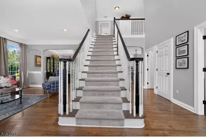 16 Meadowview Dr, Lopatcong Township, NJ 08865 - Photo 5