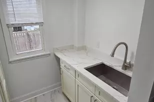 5 Jefferson St, Newton, NJ 07860 - Photo 5