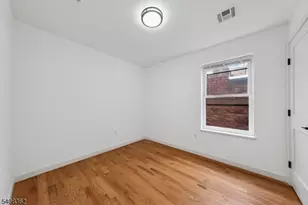 52 James St, Newark, NJ 07102 - Photo 9