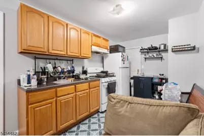725 S 19th St, Newark, NJ 07103 - Photo 27