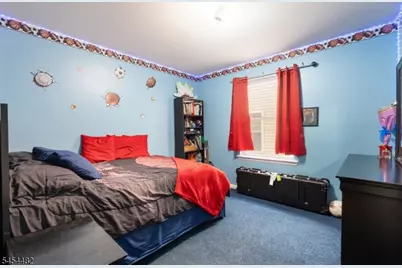 725 S 19th St, Newark, NJ 07103 - Photo 11