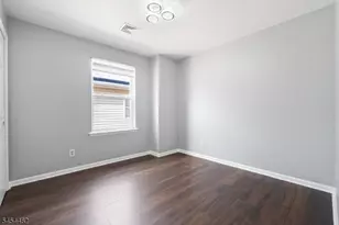 725 S 19th St, Newark, NJ 07103 - Photo 19
