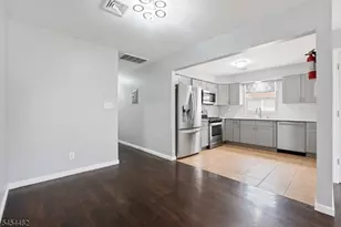 725 S 19th St, Newark, NJ 07103 - Photo 15