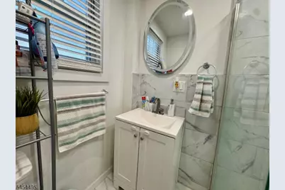 165 5th Ave, Hawthorne, NJ 07506 - Photo 17