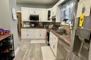 165 5th Ave, Hawthorne, NJ 07506 - Photo 5