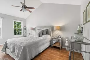 404 Timberbrooke Dr, Bedminster Township, NJ 07921 - Photo 19