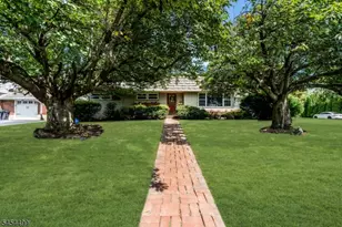 221 Ohio Ave, Pohatcong Township, NJ 08865 - Photo 3