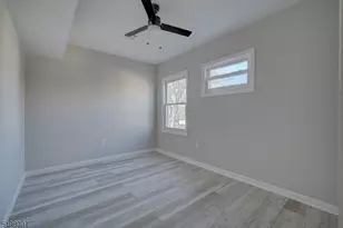 259 N Center St, Orange, NJ 07050 - Photo 15