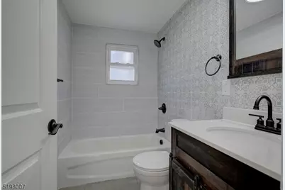 259 N Center St #2, Orange, NJ 07050 - Photo 23