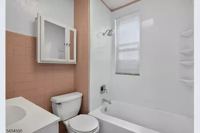 18 Llewellyn Ave #2, Bloomfield, NJ 07003 - Photo 7