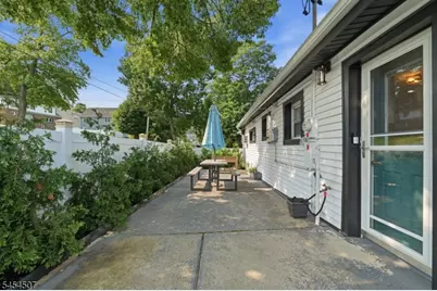 106 Hillcrest Ave, Woodland Park, NJ 07424 - Photo 19