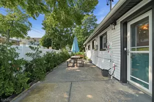 106 Hillcrest Ave, Woodland Park, NJ 07424 - Photo 19