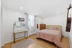 106 Hillcrest Ave, Woodland Park, NJ 07424 - Photo 13