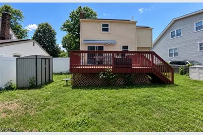 635 Robinson Ter, Union Township, NJ 07083 - Photo 11