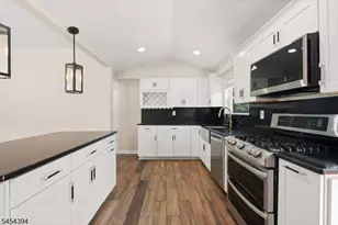 56 High St, Belleville, NJ 07109 - Photo 17