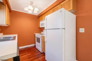 210 Caldwell Ave, Paterson, NJ 07501 - Photo 9