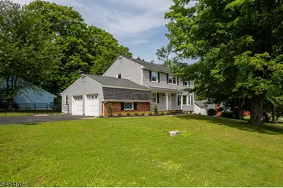 4 W Circuit Dr, Roxbury Township, NJ 07876 - Photo 3