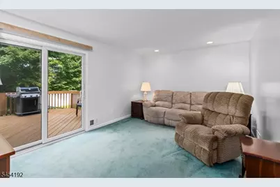 4 W Circuit Dr, Roxbury Township, NJ 07876 - Photo 19
