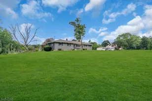 196 Asbury Anderson Rd, Franklin Township, NJ 08802 - Photo 37